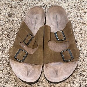 AMERICAN EAGLE OUTFITTERS - Birks lookalike